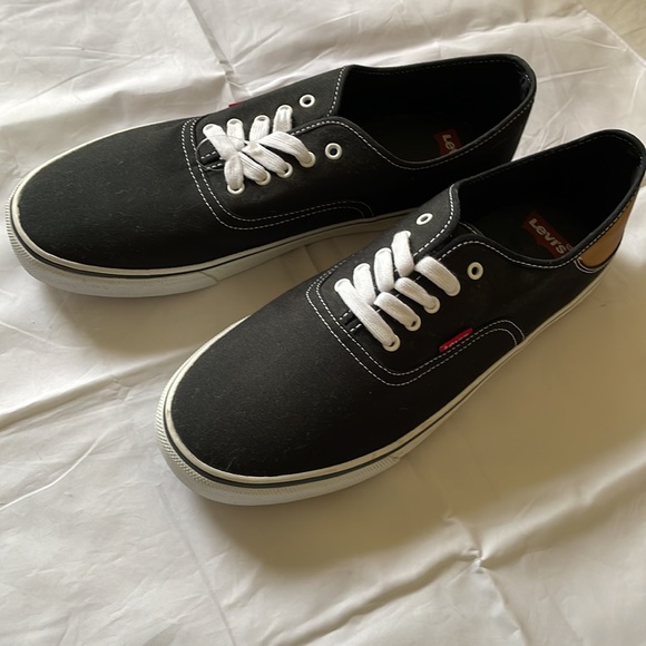Levi’s men’s black canvas sneakers shoes size 13 BNWT - Picture 12 of 12